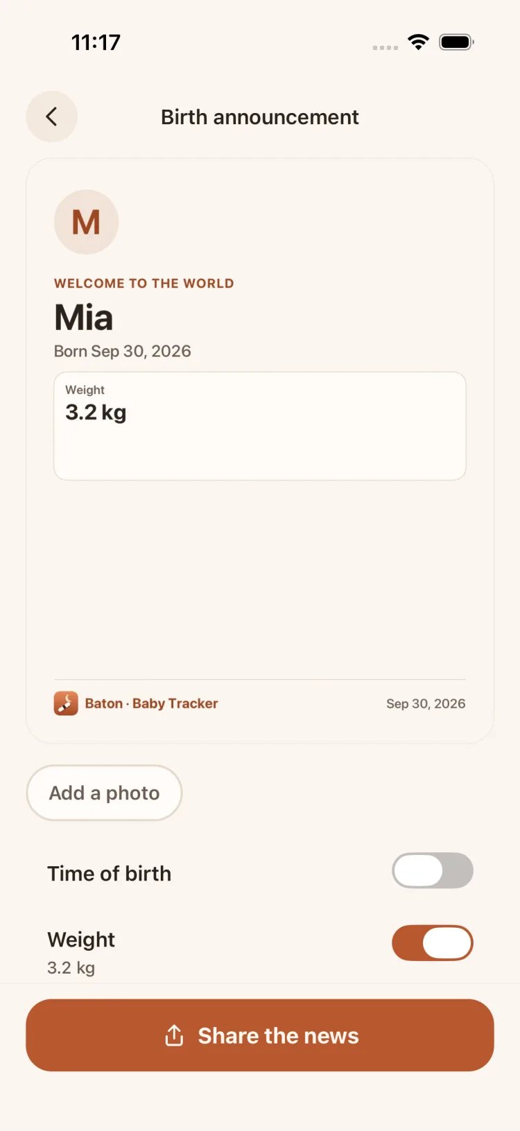 Birth announcement screen: a Welcome to the world card for Mia, born Sep 30, 2026, weight 3.2 kg; Add a photo, and switches for Time of birth and Weight